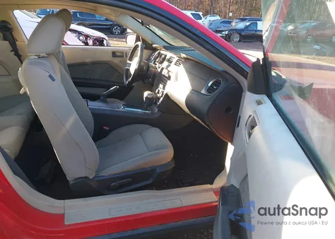 2010 Ford Mustang V6/V6 Premium from USA, damaged, VIN 1ZVBP8AN0A5137504